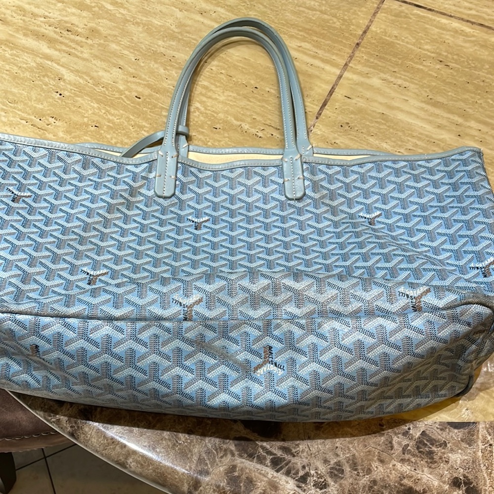 Original Goyard Bag Light Blue 👜 had it about 10yrs
